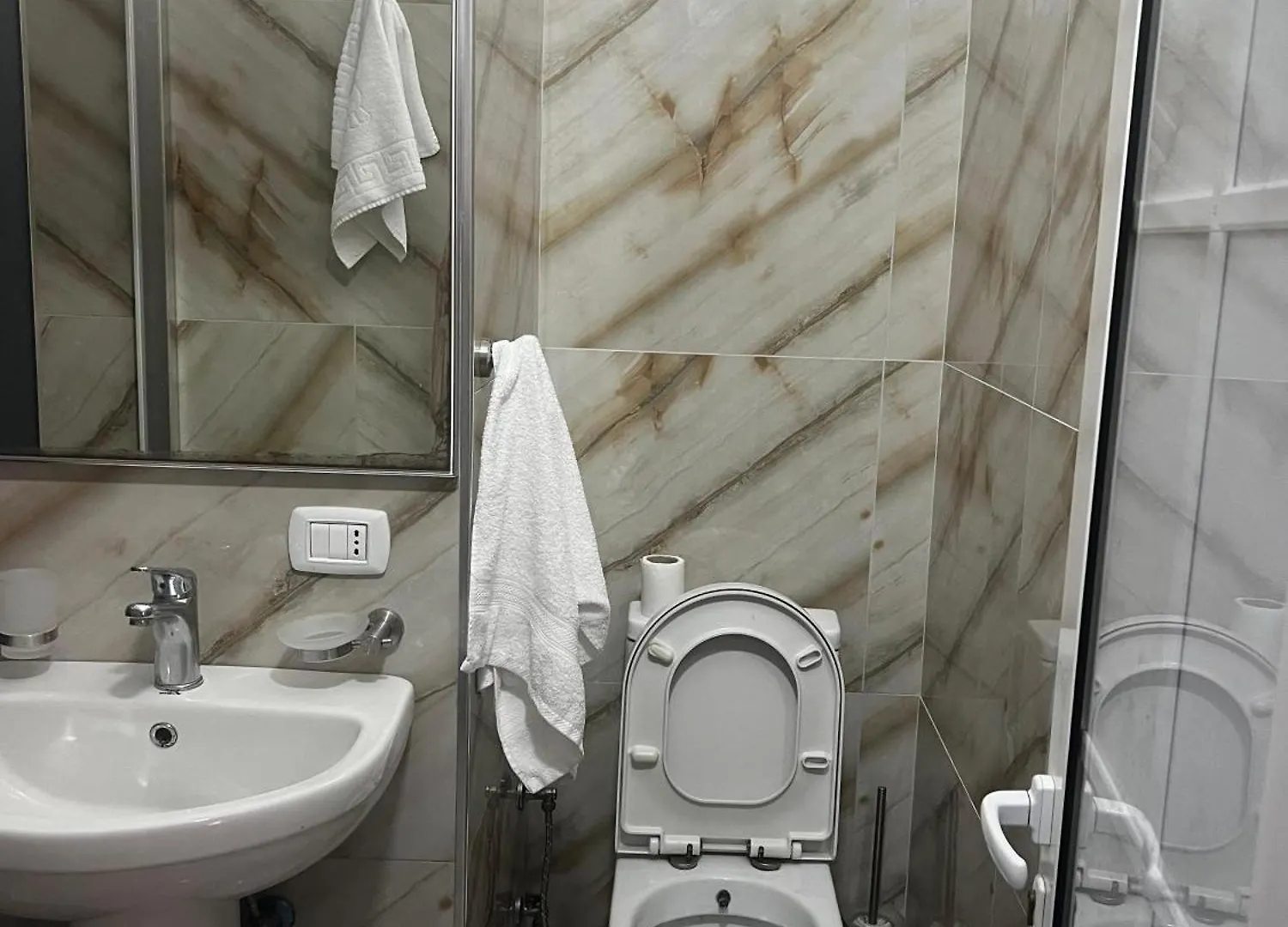 Hotel Vila Vitoria Shëngjin